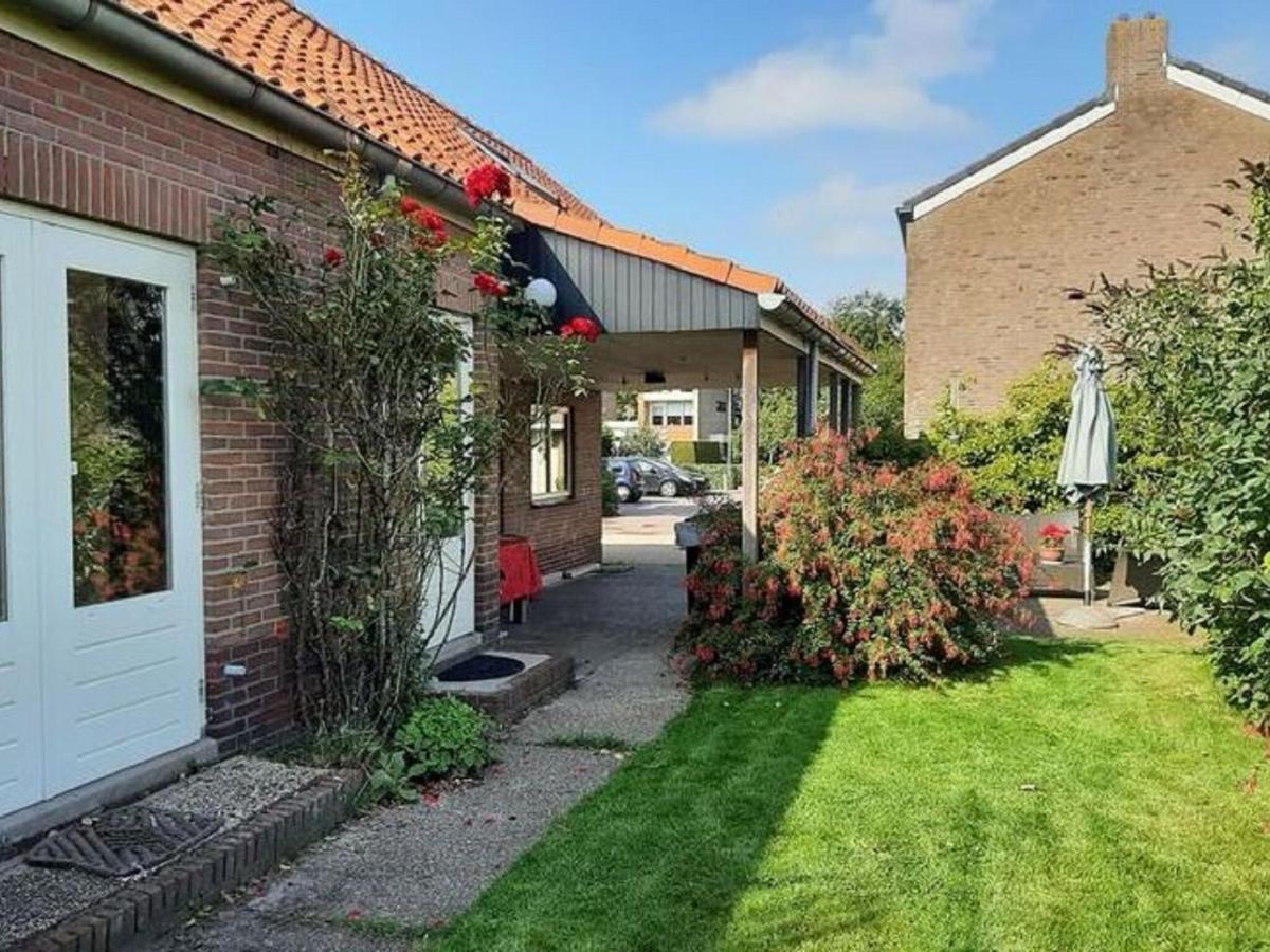 Holiday Home With Covered Terrace グルート エクステリア 写真